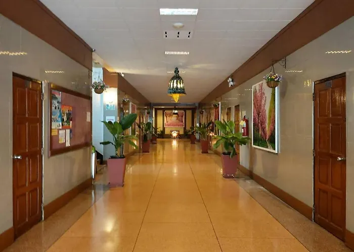 Suriwong Chumphon Hotel